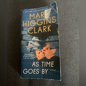 #1 NY Times Bestselling Author Mary Higgins Clark The Novel Of ‘As Time Goes By’